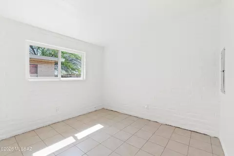 Other - 802 E Graybill Dr, Tucson, AZ 85719 photo 7 of 12