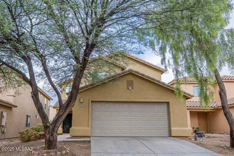 4157 E Agate Knoll Dr, Tucson, AZ 85756