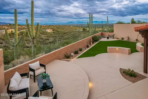 4380 N Camino Ferreo, Tucson, AZ 85750