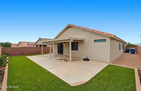 Exterior - 512 E Cactus Mountain Dr, Vail, AZ 85641 photo 1 of 8