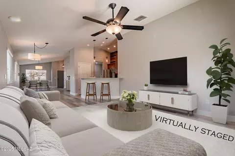 Living - 512 E Cactus Mountain Dr, Vail, AZ 85641 photo 1 of 8