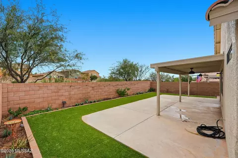 Exterior - 512 E Cactus Mountain Dr, Vail, AZ 85641 photo 5 of 8