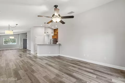 Living - 512 E Cactus Mountain Dr, Vail, AZ 85641 photo 8 of 8