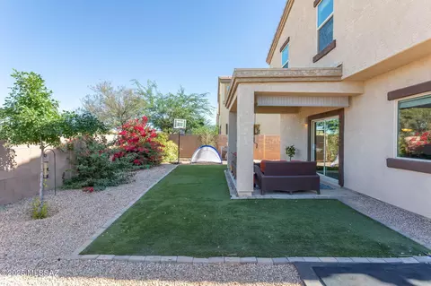 Exterior - 8845 E Abrams Loop, Tucson, AZ 85710 photo 5 of 7