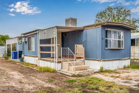 1111 E Limberlost Dr #69, Tucson, AZ 85719