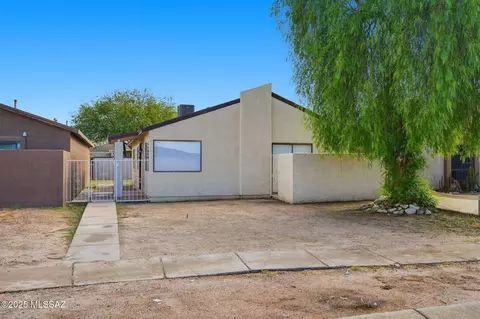 5633 S Liberty Ave, Tucson, AZ 85706