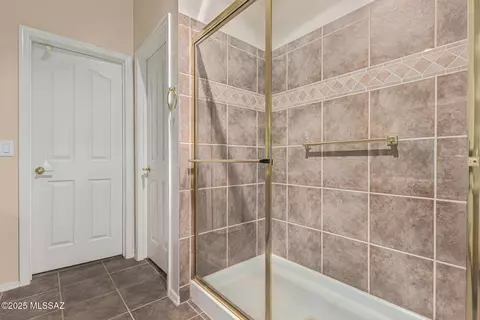 Bath - 63692 E Vacation Dr, Tucson, AZ 85739 photo 2 of 3