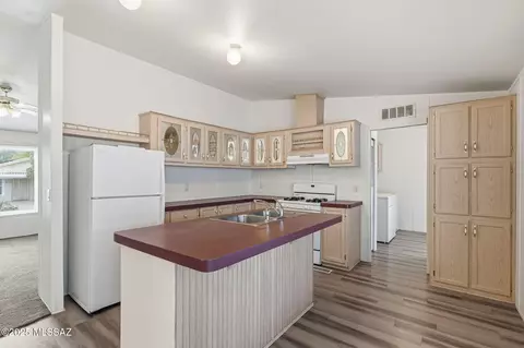 6358 E Raven Run Loop, Tucson, AZ 85756 photo 12