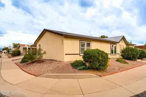 6358 E Raven Run Loop, Tucson, AZ 85756 photo 3