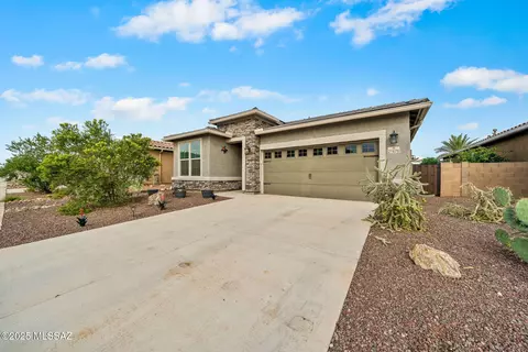 21476 E Treasure Rd, Red Rock, AZ 85145