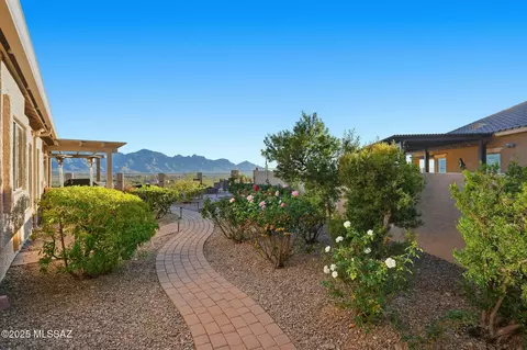 60919 Rock Ledge Loop, Tucson, AZ 85739 photo 39