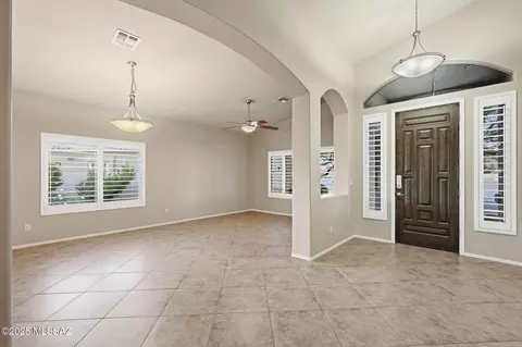 60919 Rock Ledge Loop, Tucson, AZ 85739 photo 3