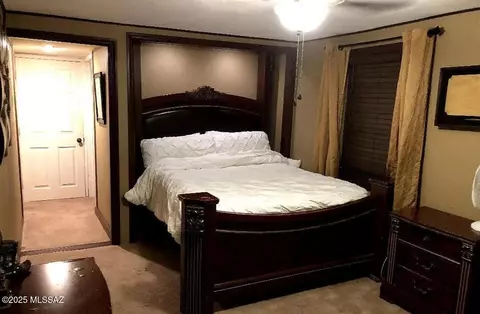 Bedroom - 341 S Lawson Ln, Willcox, AZ 85643 photo 2 of 3