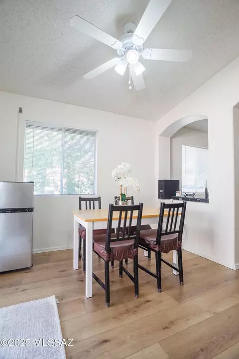 Dining - 8845 E Apple Tree Dr, Tucson, AZ 85730 photo 3 of 4