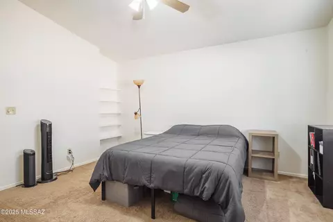 Bedroom - 8845 E Apple Tree Dr, Tucson, AZ 85730 photo 3 of 4