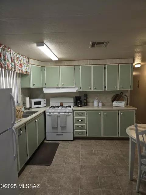 1011 Mesa Ave, Willcox, AZ 85643 photo 4