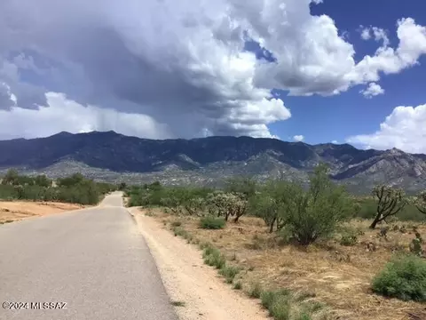 3681 E Rollins Rd, Catalina, AZ 85739