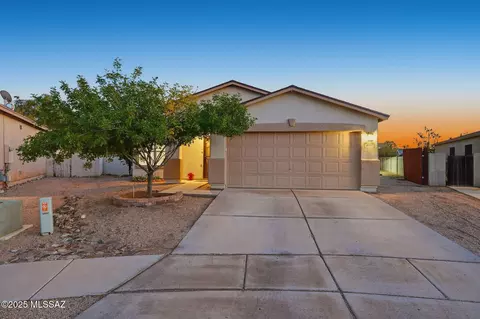 8157 S Sunny Sky Pl, Tucson, AZ 85747