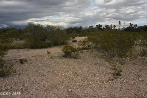 3441 E Global Loop #8, Tucson, AZ 85706 photo 3