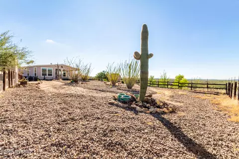 Exterior - 18045 E Mountain Canyon Rd, Vail, AZ 85641 photo 5 of 8