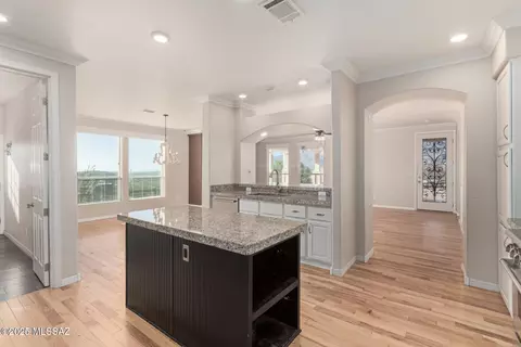Kitchen - 18045 E Mountain Canyon Rd, Vail, AZ 85641 photo 2 of 3