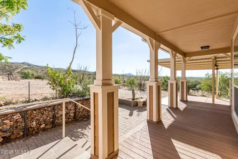 Exterior - 18045 E Mountain Canyon Rd, Vail, AZ 85641 photo 4 of 8