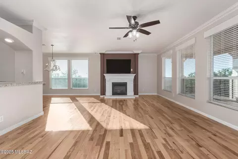 Living - 18045 E Mountain Canyon Rd, Vail, AZ 85641 photo 1 of 9