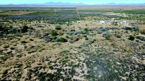 10 E Acres E Roadrunner Ln #D, Pearce, AZ 85625 photo 4