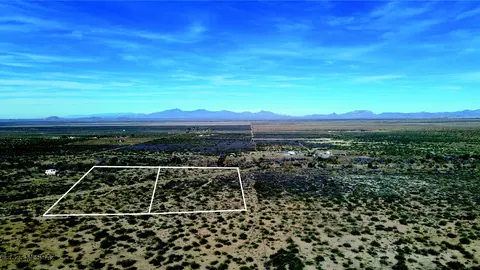 10 E Acres E Roadrunner Ln, Pearce, AZ 85625 photo 9