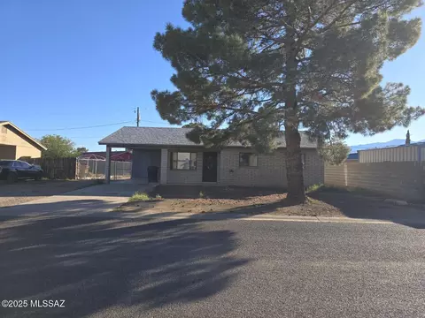 1808 Mesa Cir, Safford, AZ 85546