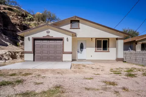 51 E Grant St, Nogales, AZ 85621