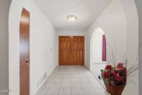 555 E Rudasill Rd, Tucson, AZ 85704 photo 9