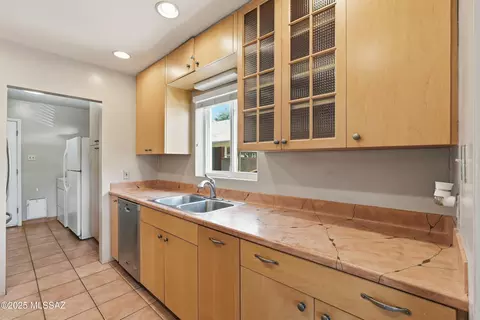 Kitchen - 2925 E Loretta Dr, Tucson, AZ 85716 photo 3 of 7