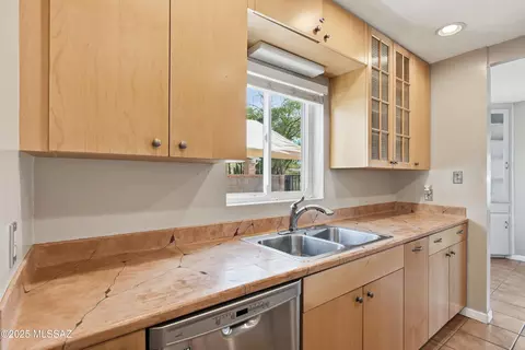 Kitchen - 2925 E Loretta Dr, Tucson, AZ 85716 photo 6 of 7