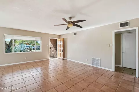 Living - 2925 E Loretta Dr, Tucson, AZ 85716 photo 1 of 3