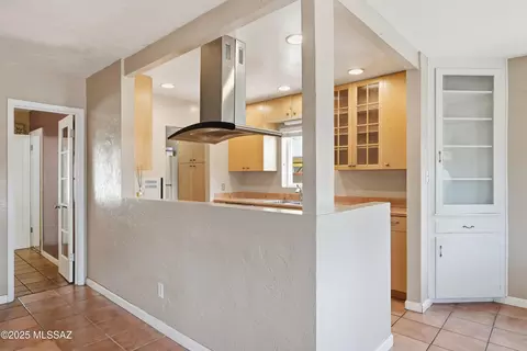 Kitchen - 2925 E Loretta Dr, Tucson, AZ 85716 photo 1 of 7