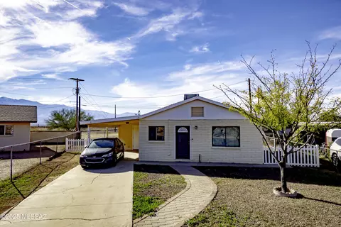 2030 N Calle Montecito, Safford, AZ 85546