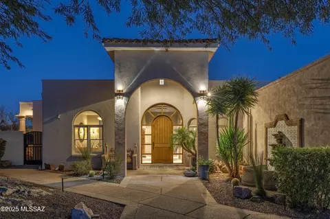 13914 N Bowcreek Springs Pl, Oro Valley, AZ 85755