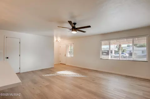 Living - 5417 E 8th St, Tucson, AZ 85711 photo 1 of 6