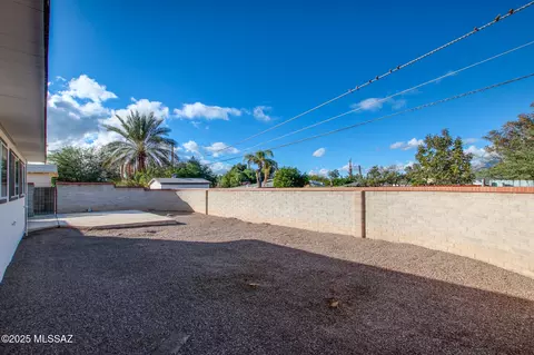 Exterior - 5417 E 8th St, Tucson, AZ 85711 photo 2 of 10