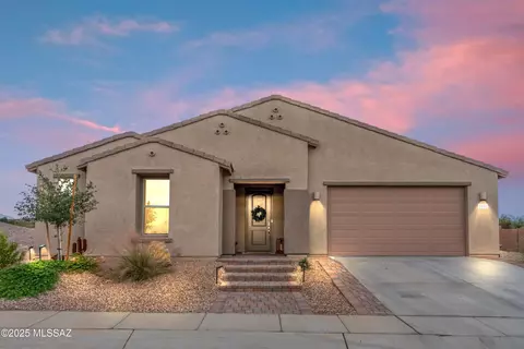 1350 E Pecan Meadow Ln, Sahuarita, AZ 85629