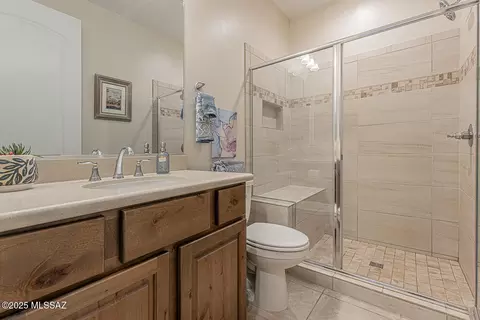 Bath - 2230 E Thunder Bluff Dr, Green Valley, AZ 85614 photo 3 of 3