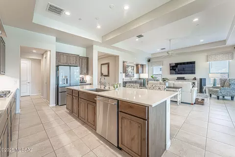 Kitchen - 2230 E Thunder Bluff Dr, Green Valley, AZ 85614 photo 1 of 5