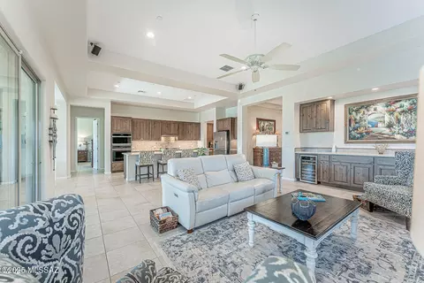 Living - 2230 E Thunder Bluff Dr, Green Valley, AZ 85614 photo 2 of 5