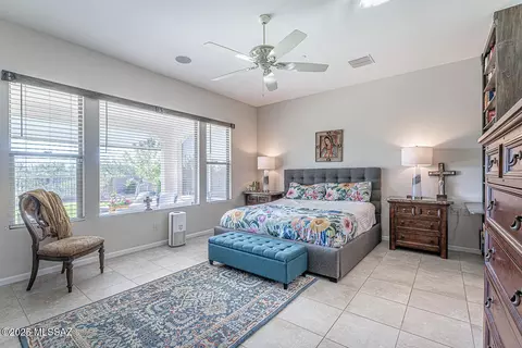 Bedroom - 2230 E Thunder Bluff Dr, Green Valley, AZ 85614 photo 1 of 3