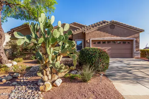 Exterior - 60621 Eagle Heights Dr, Tucson, AZ 85739 photo 14 of 17