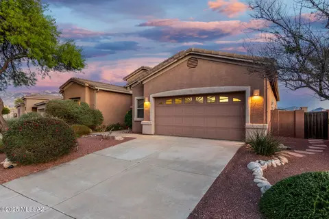 Exterior - 60621 Eagle Heights Dr, Tucson, AZ 85739 photo 4 of 17