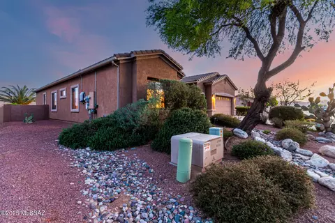 Exterior - 60621 Eagle Heights Dr, Tucson, AZ 85739 photo 9 of 17