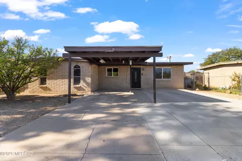 5832 S Herpa Dr, Tucson, AZ 85706
