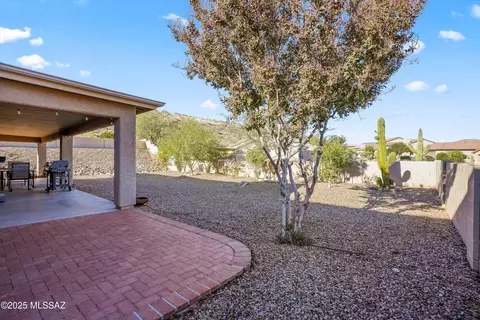 Exterior - 62394 E Star Crest Dr, Tucson, AZ 85739 photo 4 of 9